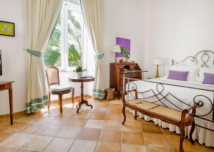 Caesar Augustus Otel