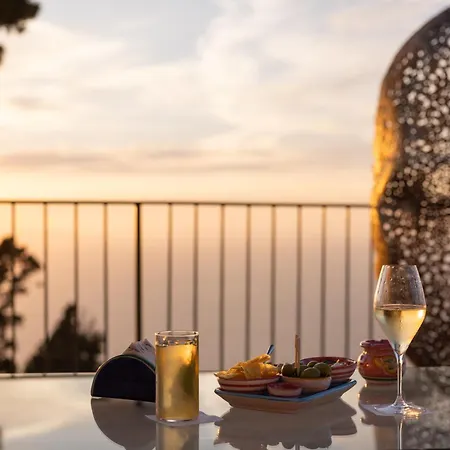 Caesar Augustus Ξενοδοχείο 5*