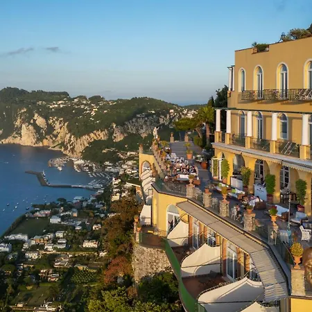 قيصر أوغوستوس 5*