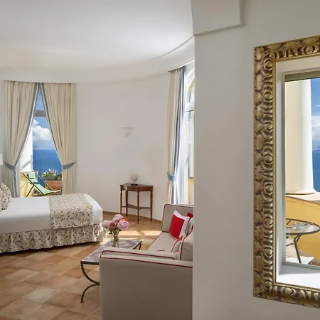 قيصر أوغوستوس أناكابْري