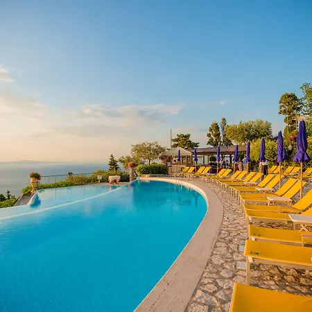 Ξενοδοχείο Caesar Augustus 5*