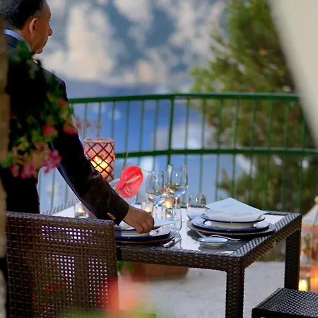 قيصر أوغوستوس