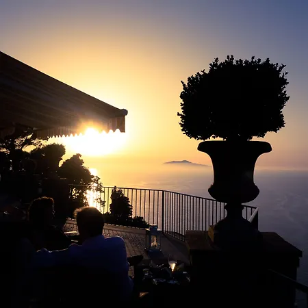 قيصر أوغوستوس 5*