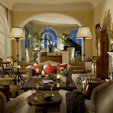 Caesar Augustus Hotel